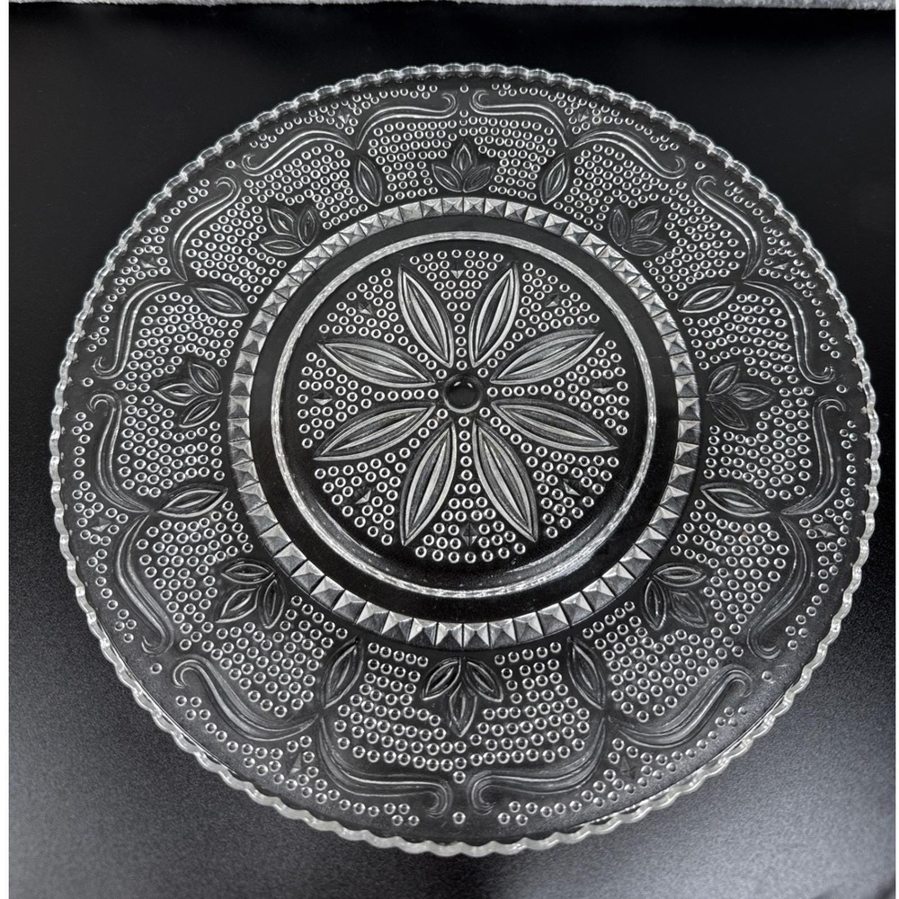 Vintage Federal Glass Heritage Clear Stippled Beading Plate 9.25"